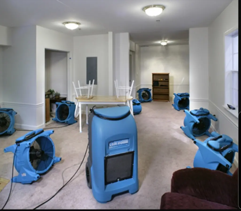 Air movers and dehumidifier setup for Water Extraction & Removal in Lindsay